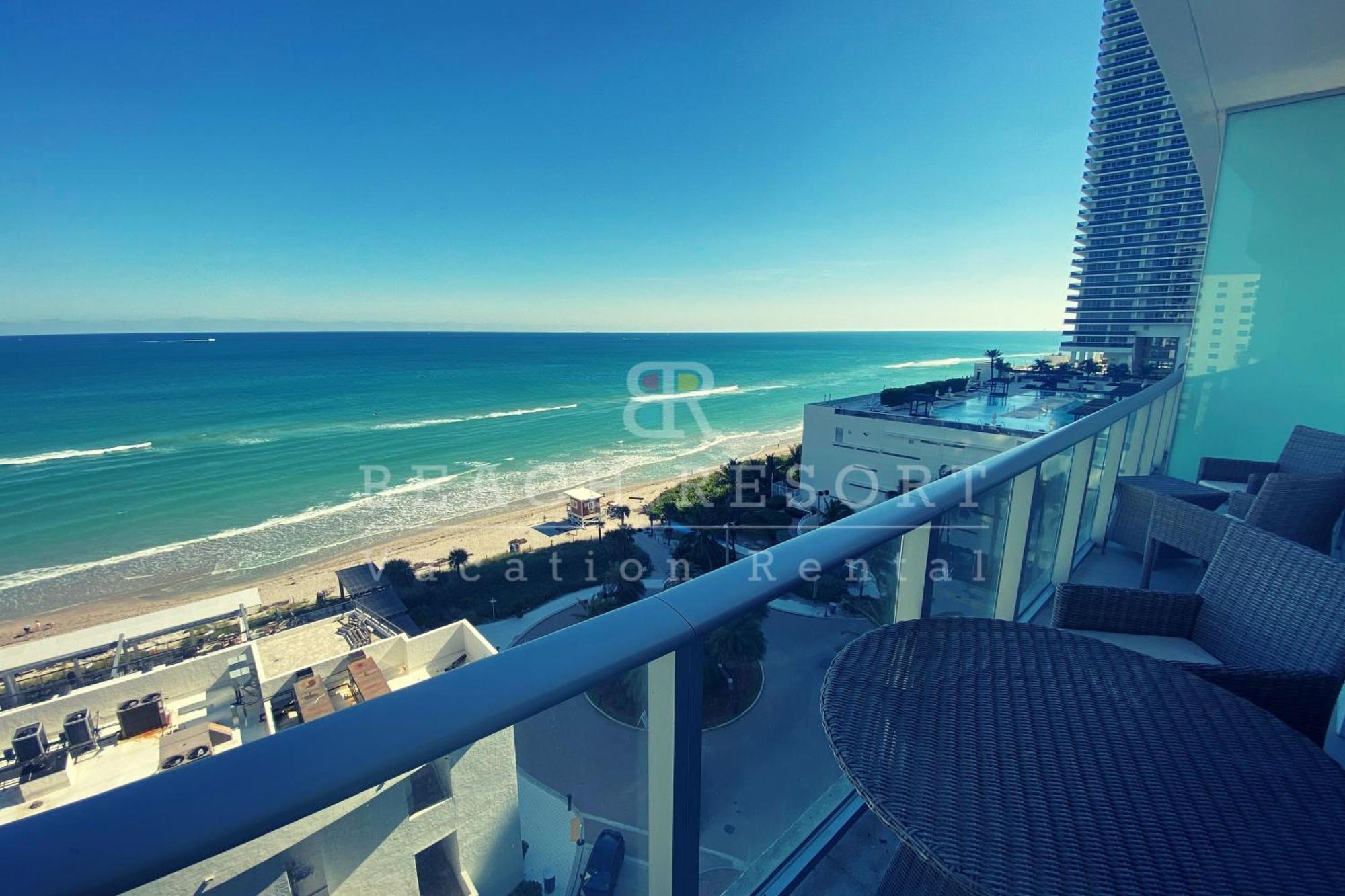 Luxury Beach Resort Beverley Beach Exterior photo